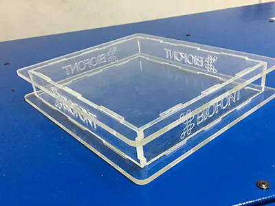 mdf e acrílico