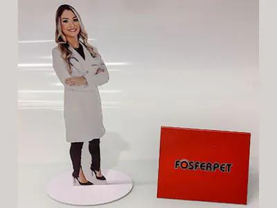 Mini totem e display personalizado